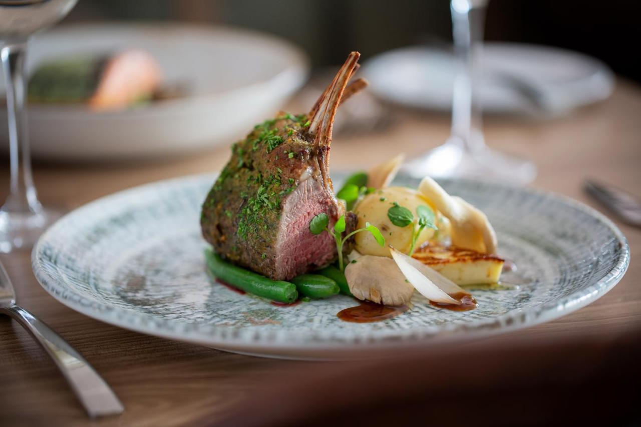 Pullman Rotorua Hotel Luaran gambar Rack of lamb
