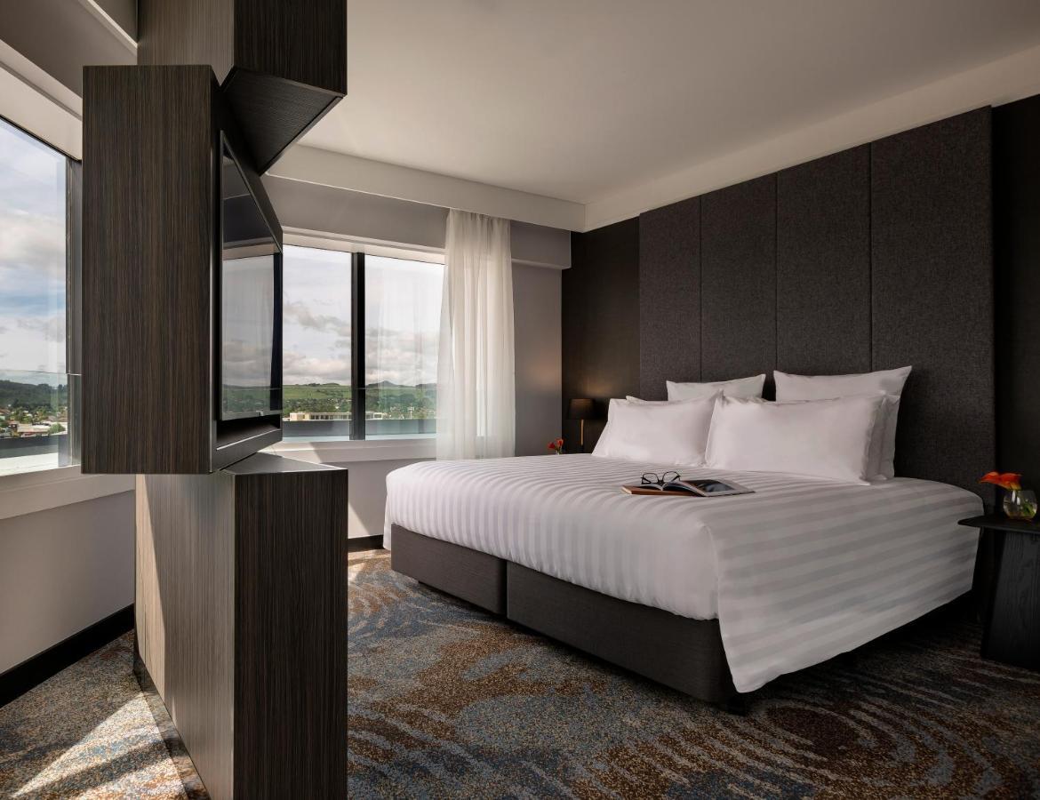 Pullman Rotorua Hotel Luaran gambar Deluxe Suite